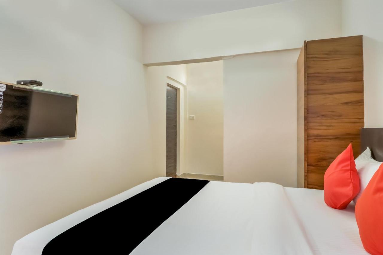 Hotel Crystal Inn Mumbai Exterior photo
